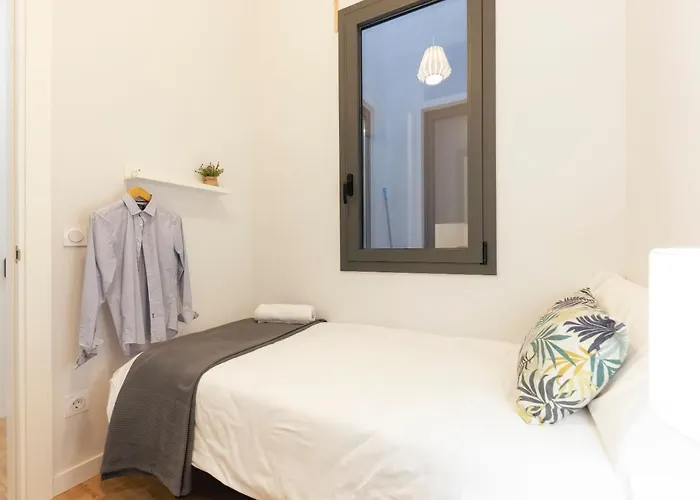 Apartment Bravissimo Riu Onyar, Modern 3 Bedroom Girona