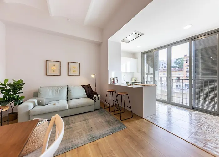Bravissimo Riu Onyar, Modern 3 Bedroom Apartment Girona