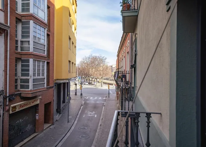 Bravissimo Riu Onyar, Modern 3 Bedroom Girona