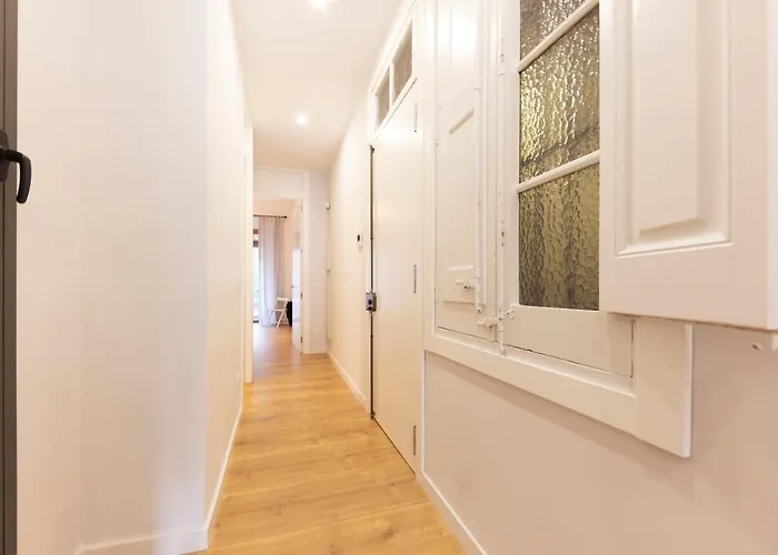 Bravissimo Riu Onyar, Modern 3 Bedroom Apartment