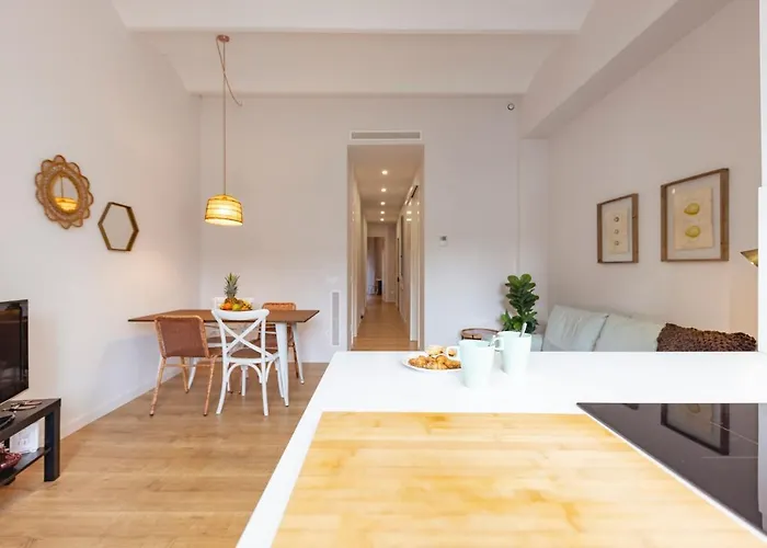 Bravissimo Riu Onyar, Modern 3 Bedroom Apartment *
