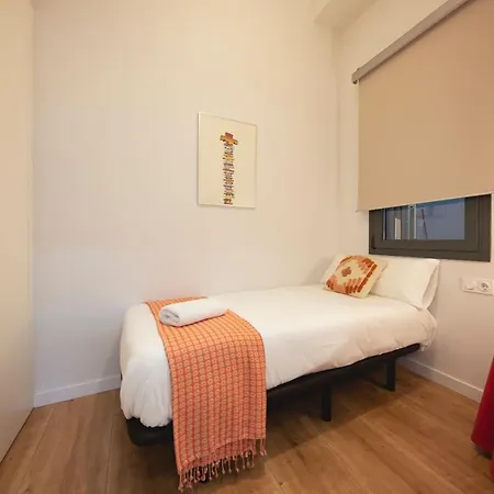 Bravissimo Riu Onyar, Modern 3 Bedroom * Girona