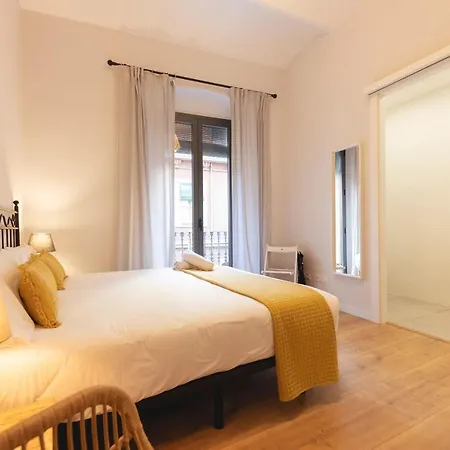 Bravissimo Riu Onyar, Modern 3 Bedroom Lägenhet